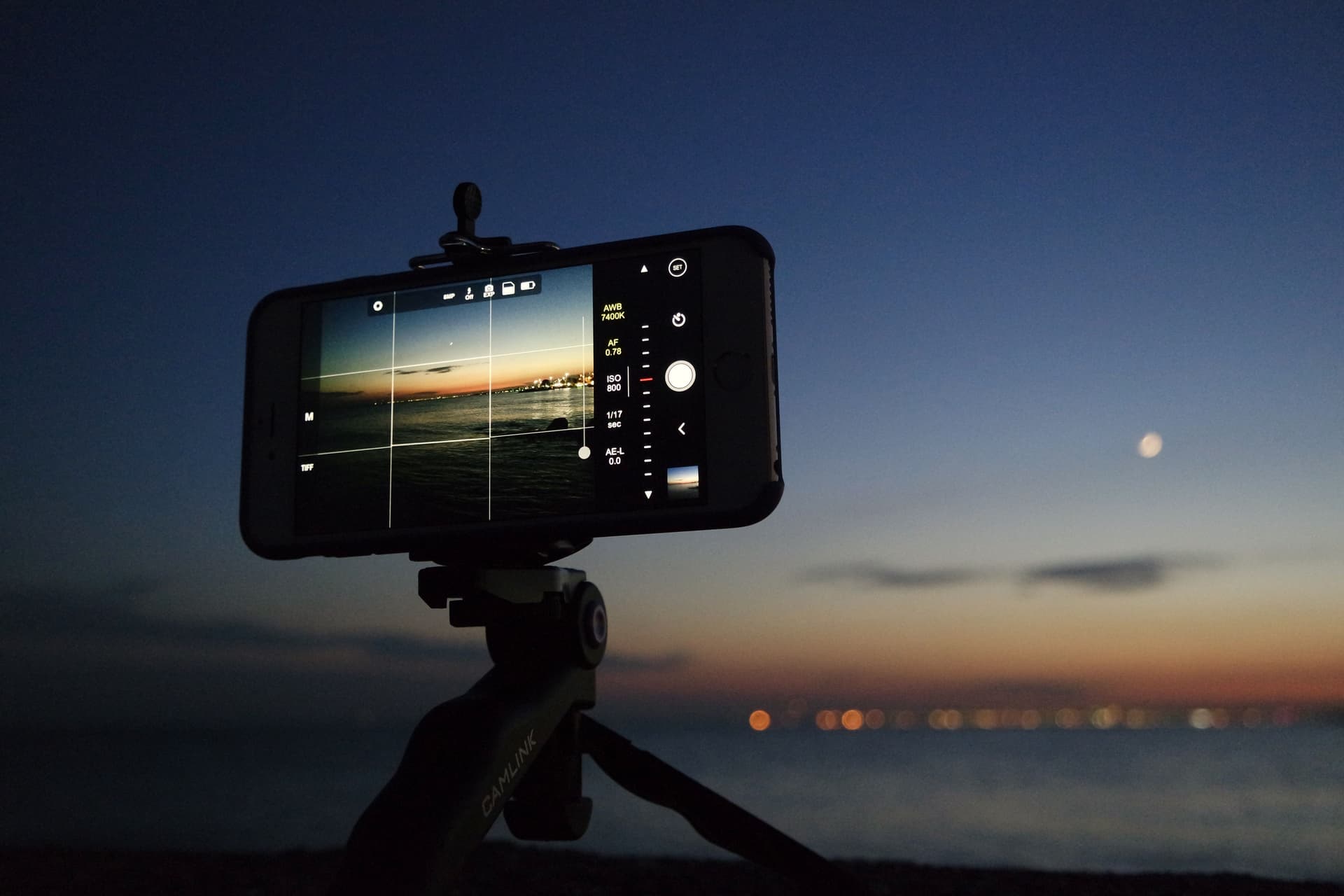 Smartphone Camera Lenses Explained: Main Sensor, Ultra Wide, Telephoto and Optical Zoom