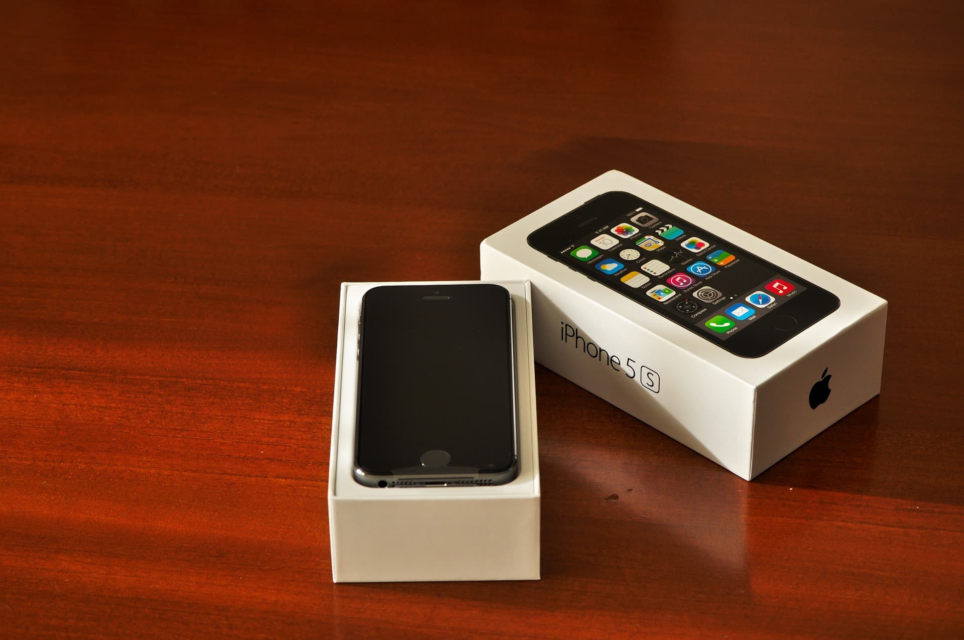 Ex-UK vs Ex-USA vs Refurbished vs Brand New: Which Type of Phone Should You Actually Buy in Kenya?
